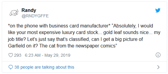 Why Job Seekers Do Need Business Cards